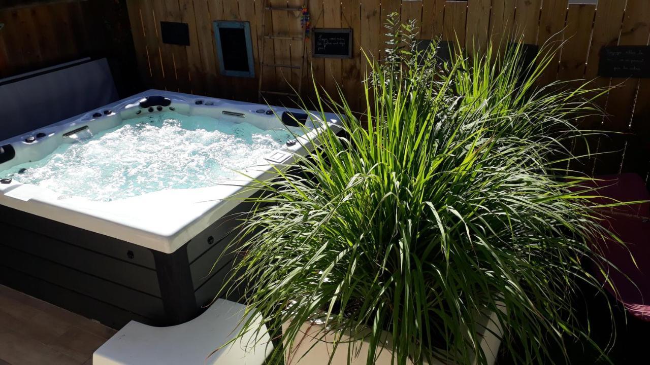 Chambre Chez L'Habitant Avec Spa Et Petit-Dejeuner En Lisiere De Foret Le Teich Exteriör bild